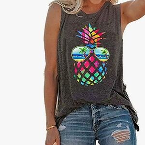Fun Women's Dark Heather Gray Graphic Pineapple Wearing Sunglasses Tank Top